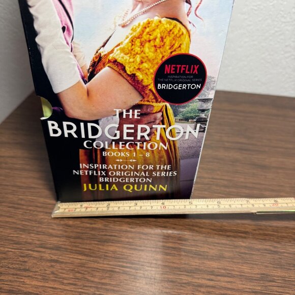 Julia Quinns 12 Books Bridgerton Books Series Box Set and Prequel Set Paperback - Picture 6 of 8